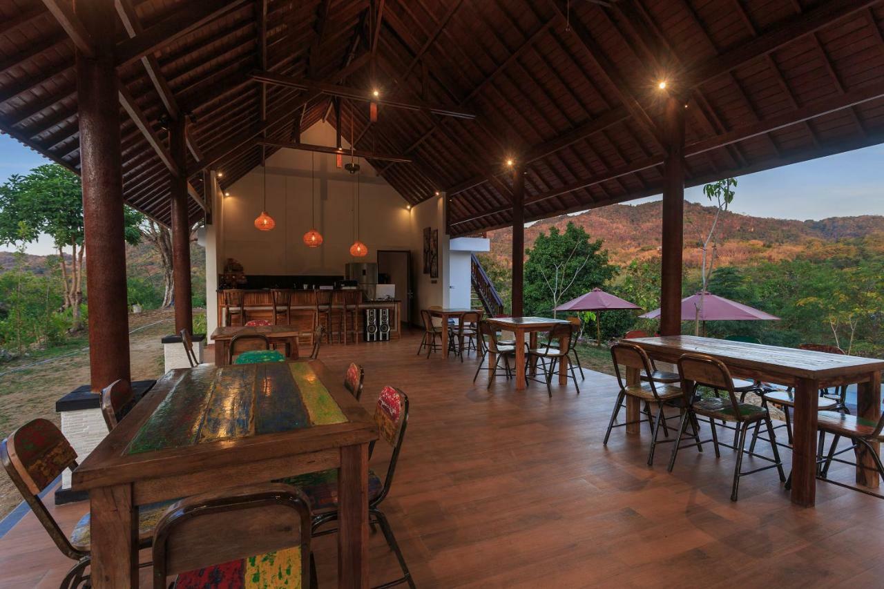 Tanjung Lima Villas Labuan Bajo Buitenkant foto