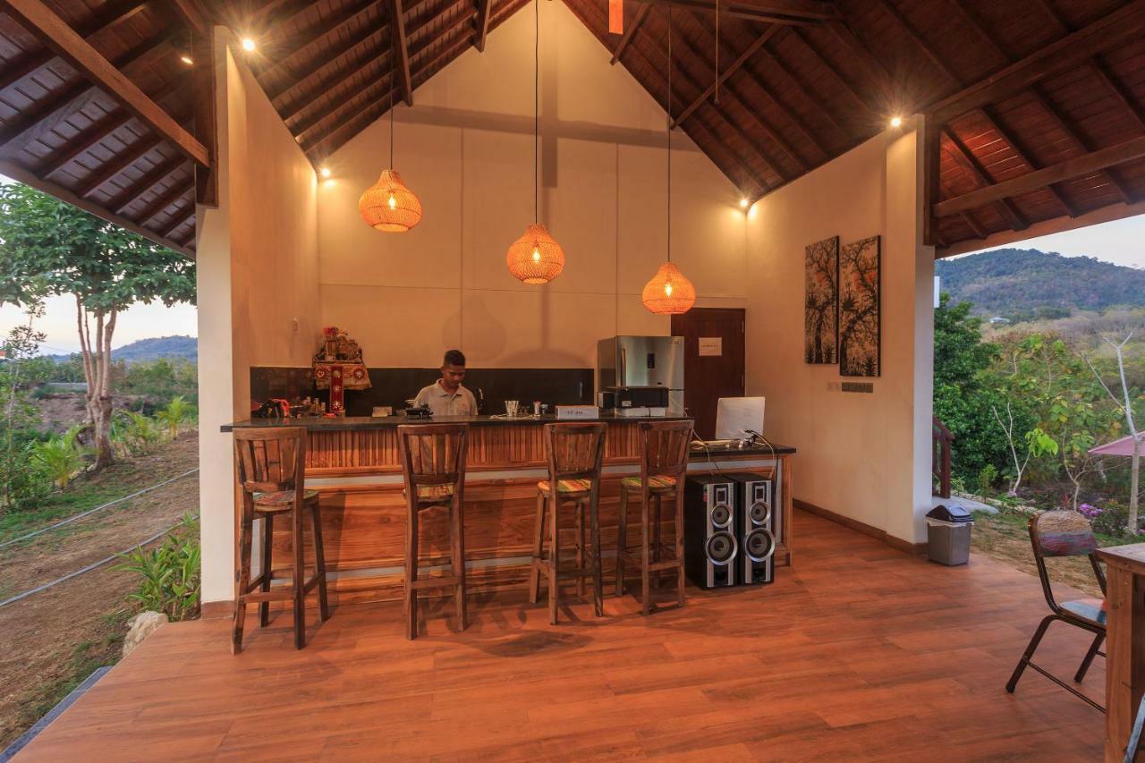 Tanjung Lima Villas Labuan Bajo Buitenkant foto
