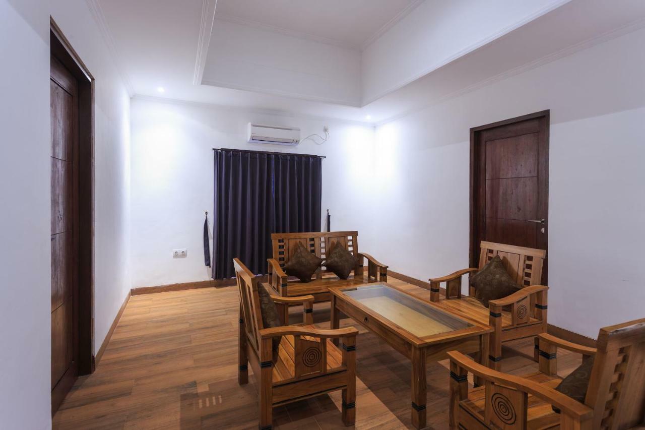 Tanjung Lima Villas Labuan Bajo Buitenkant foto